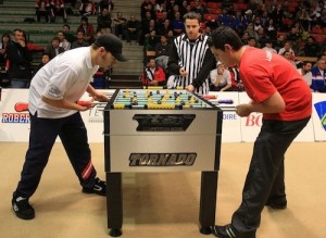 Compétition sur baby-foot Tornado