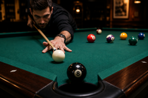 Découvrez comment rentrer la boule noire au billard, les fautes à éviter et les différences entre billard anglais et américain.